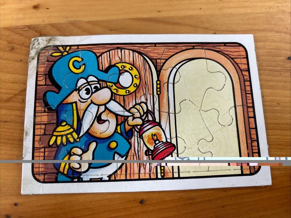 VINTAGE 1981 GLOW PUZZLE Quaker Captain Cap'n Crunch Cereal Premium